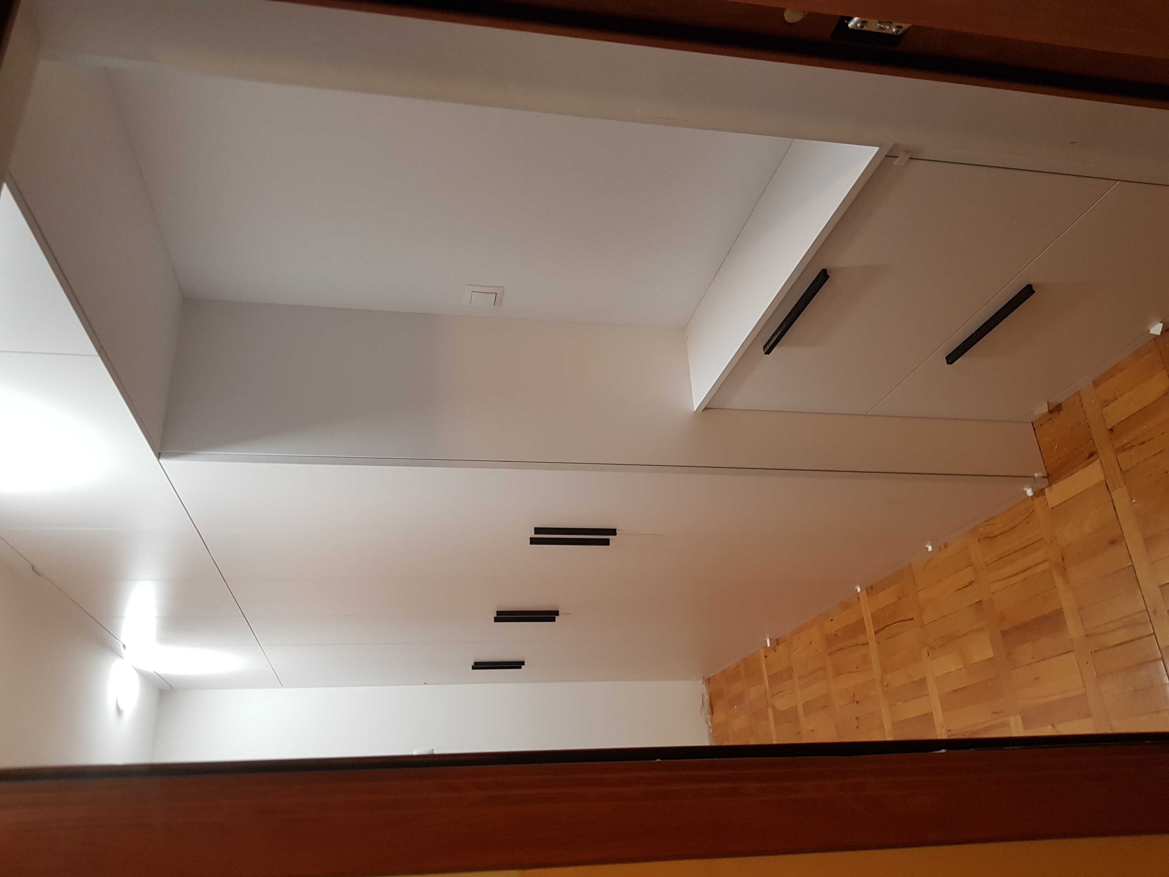 hall 12