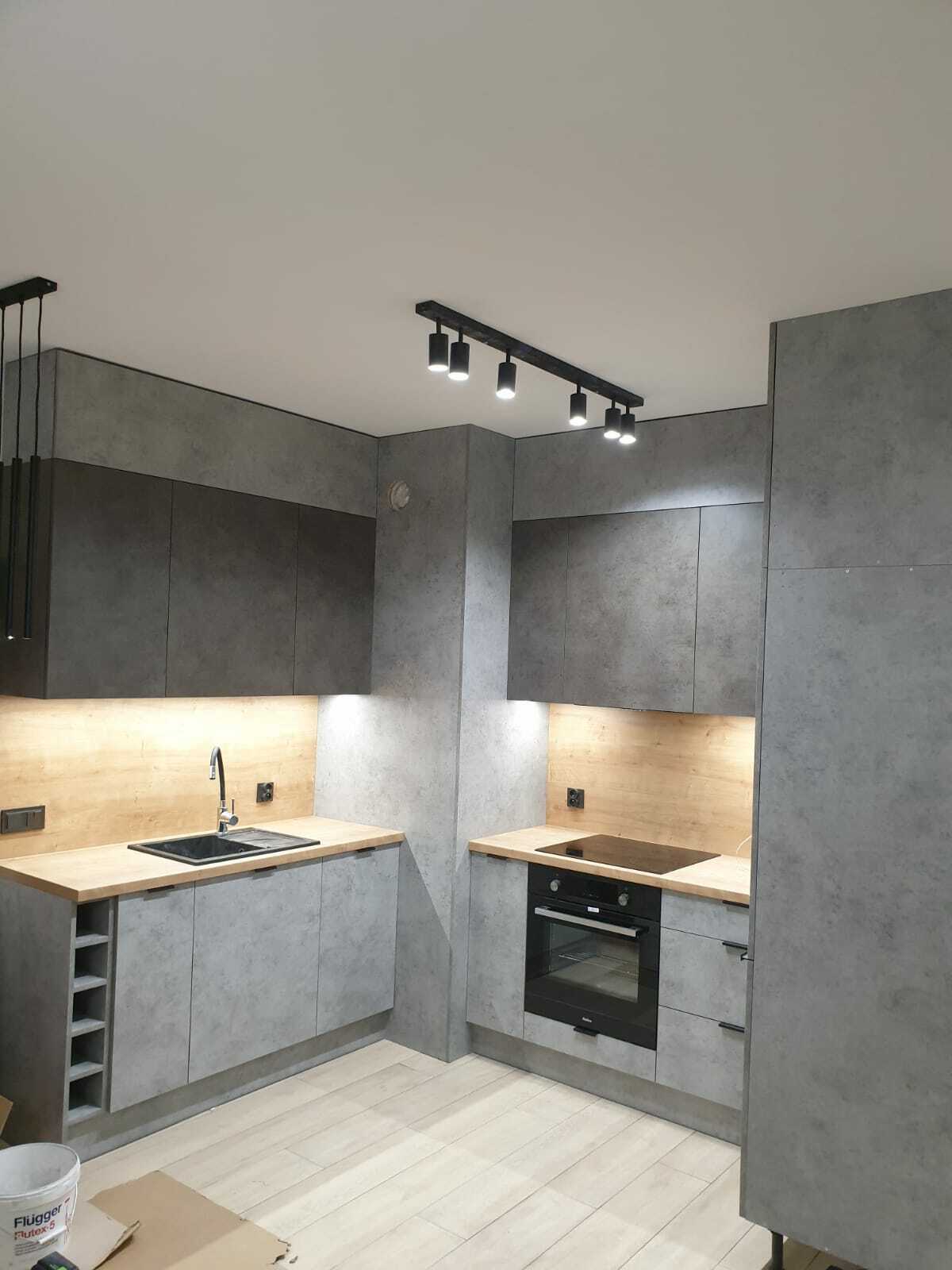 kitchen photo 2